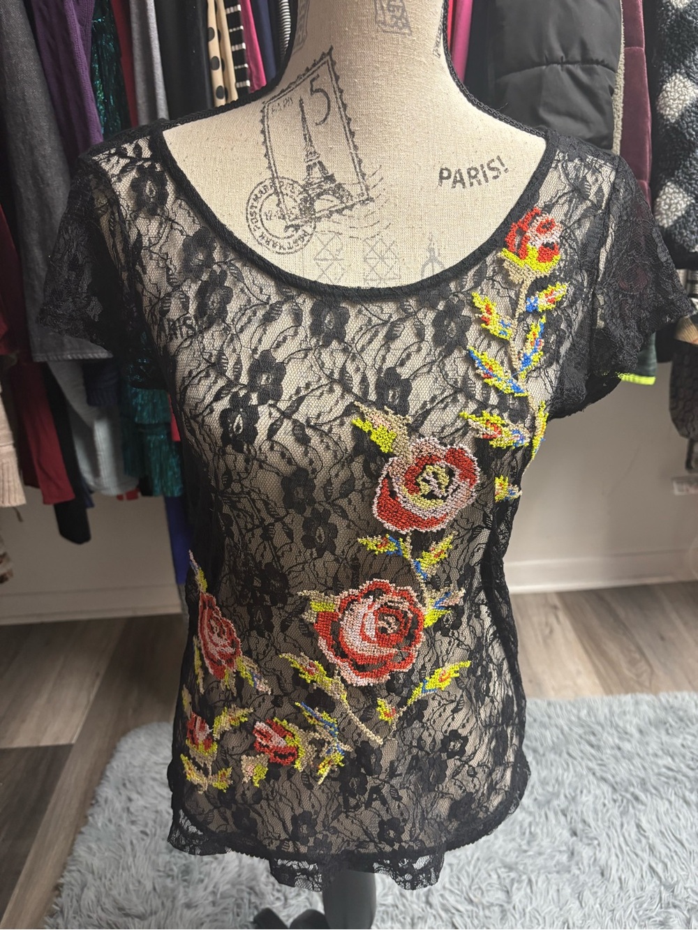 Y2K Candie's Black Lace Top with Floral Embroidery